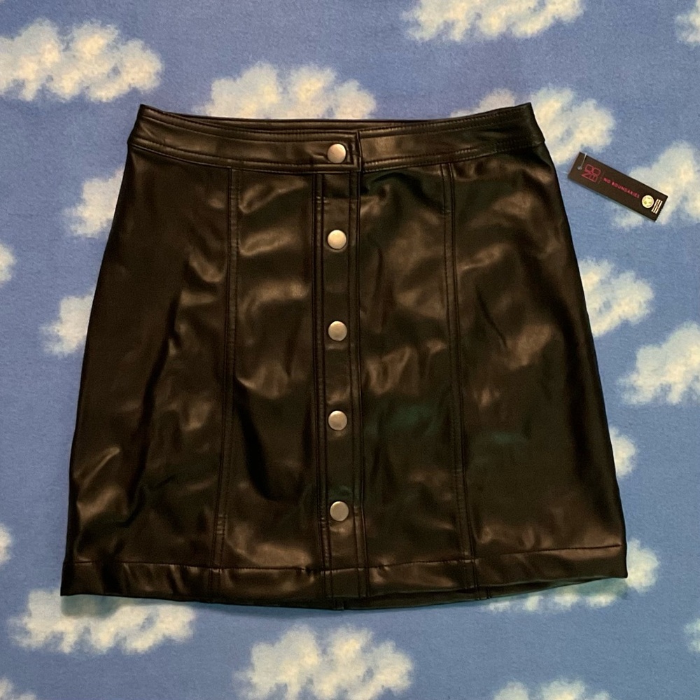 NWT Black Button-Up Faux Leather Skirt
